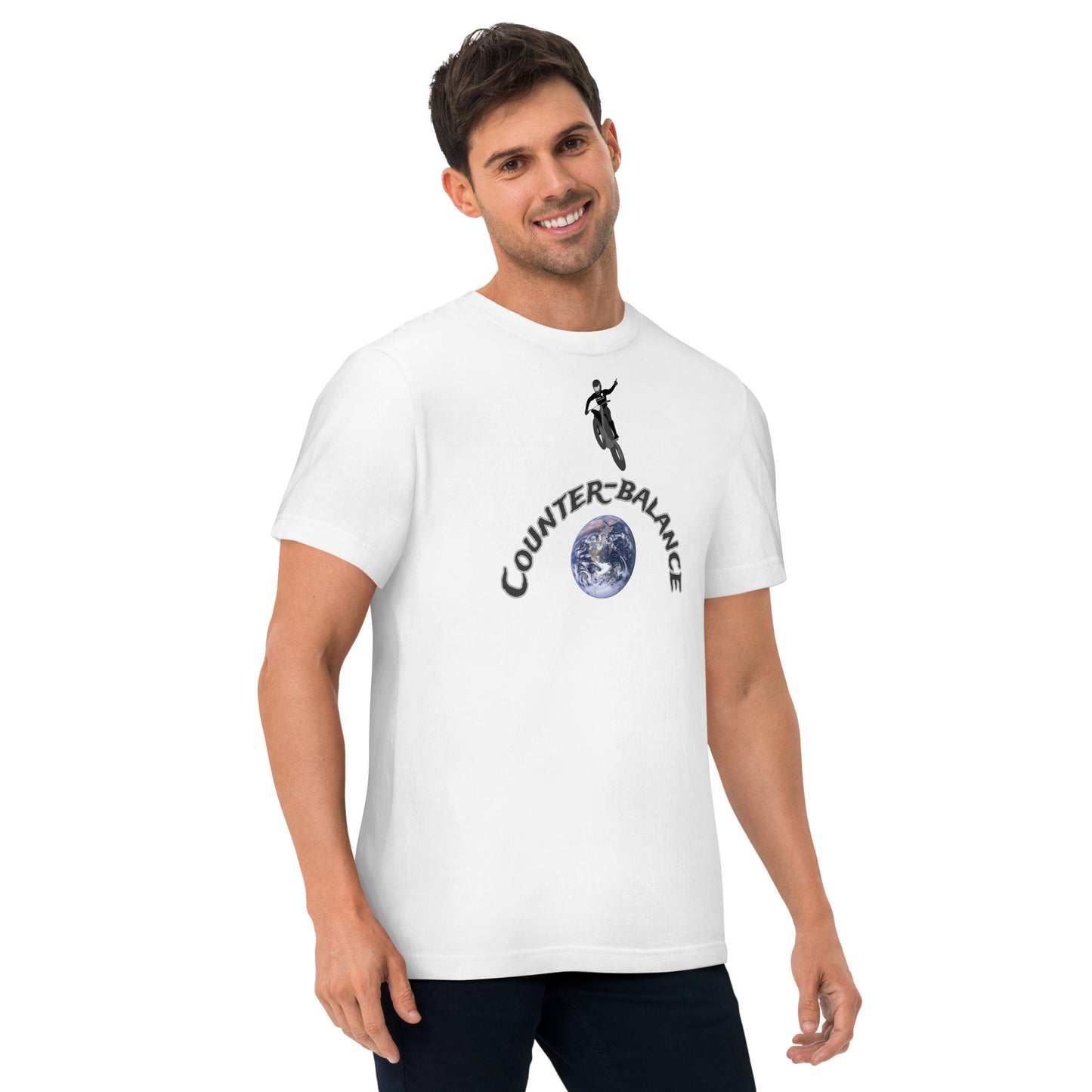 E016 - T-shirt/Bentuk standard (Lompat angkasa : Putih/Hitam)