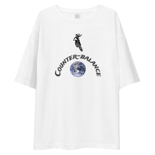 E226 - T-shirt/Oversized (Universal jump/woman : White/Black)