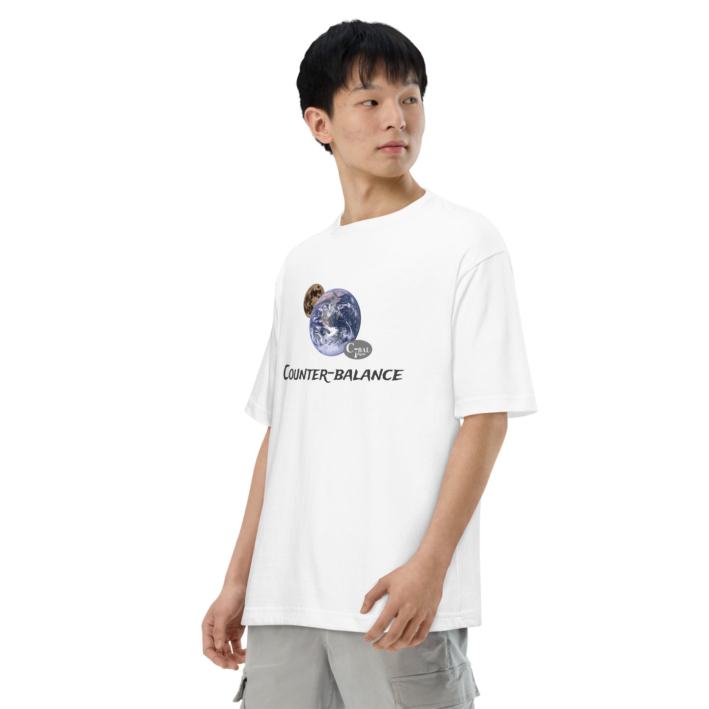 R205 - T-shirt/Oversized (Universal balance : White)