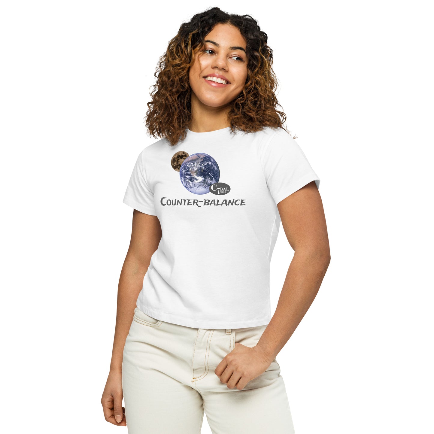 Q106 - T-shirt/Highwaist/Ladies (Universal balance : White)